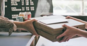 ¿Cómo vender comida a domicilio con mi restaurante? - Chef Digital